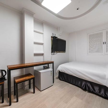 Must Stay Hotel Seoul Exterior photo