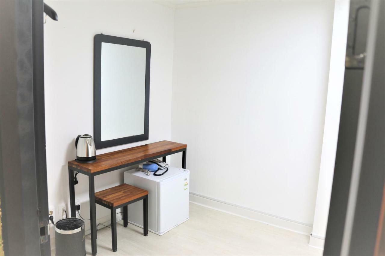 Must Stay Hotel Seoul Exterior photo